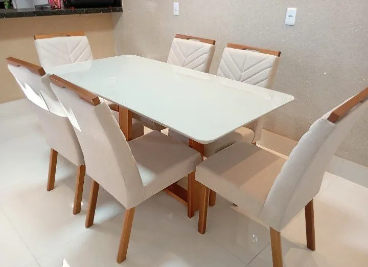 Mesa de Jantar 6 cadeiras de madeira maciça na promoção !!! De R$ 2.789 por R$ 2.399