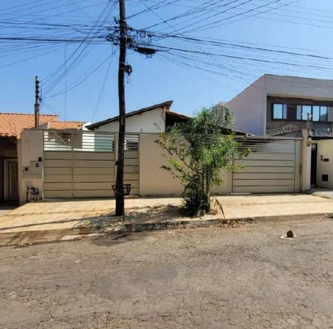 Casa à venda, 3 Quartos, 1 Suíte, Bairro Nova Suiça, Goiânia, GO