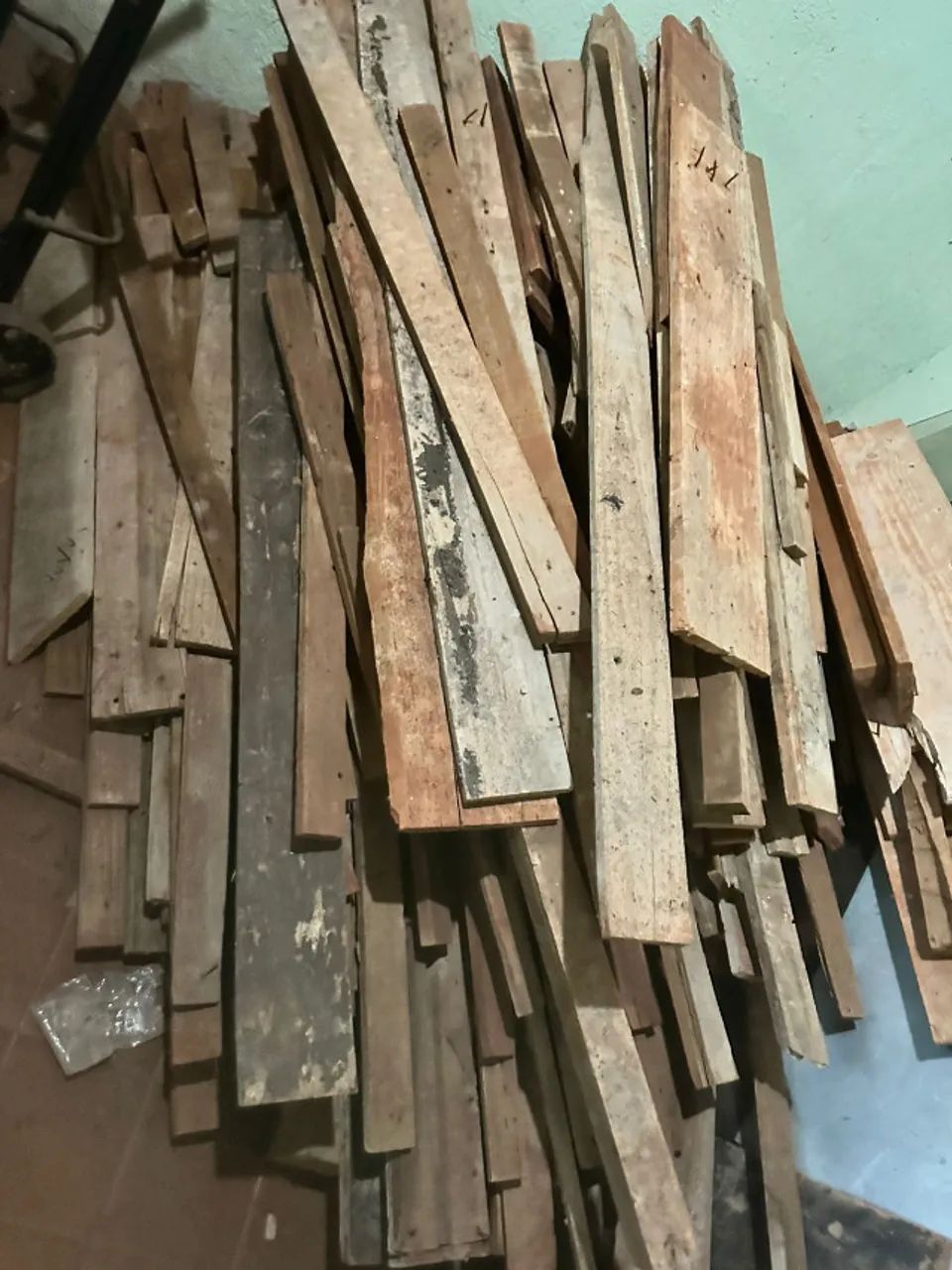 Madeira diversa para construção sobra obra - Foto 6