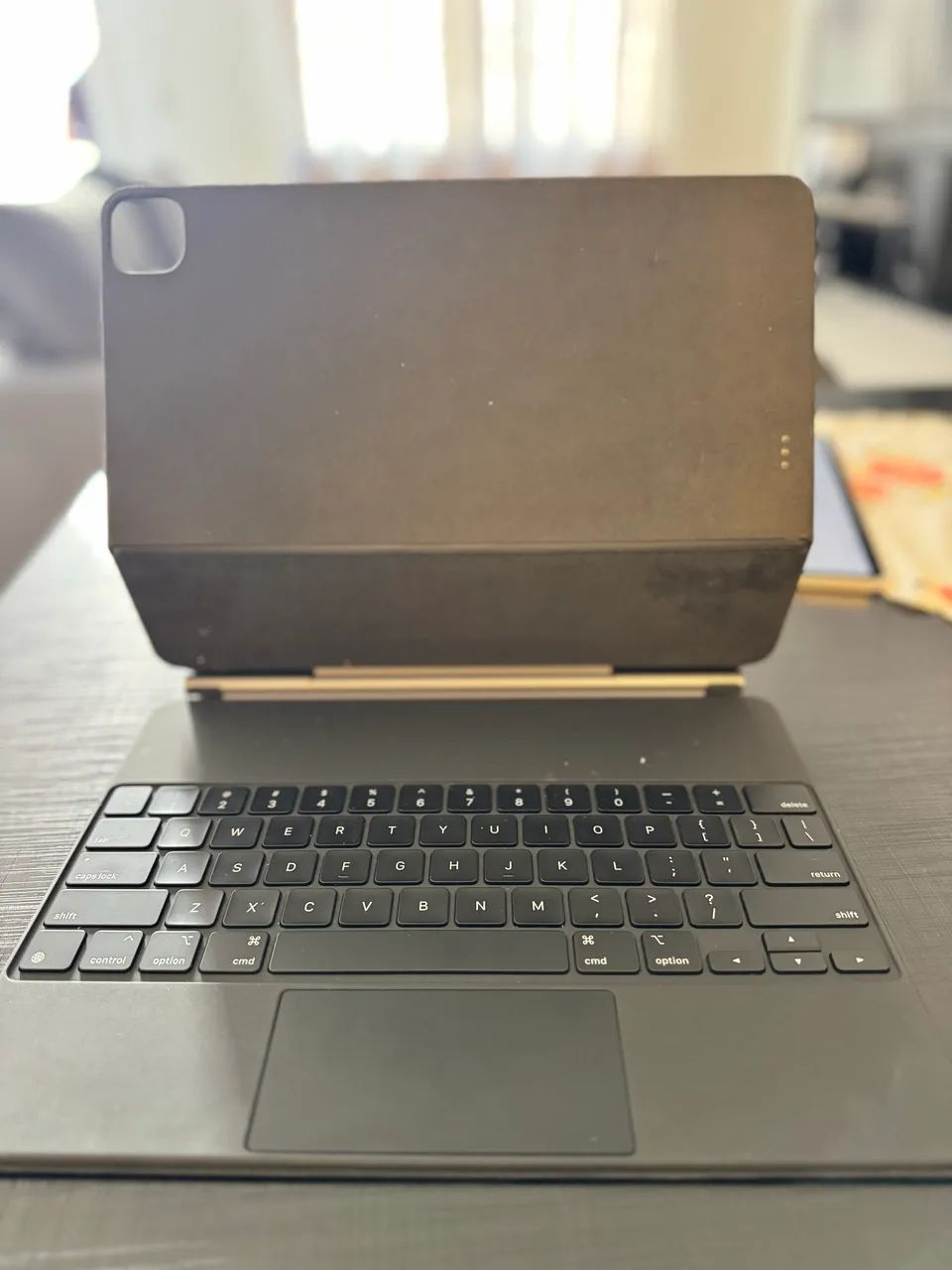 iPad PRO 12,9? (6ª geração) / 256gb + Magic Keyboard  - OPORTUNIDADE - Foto 3
