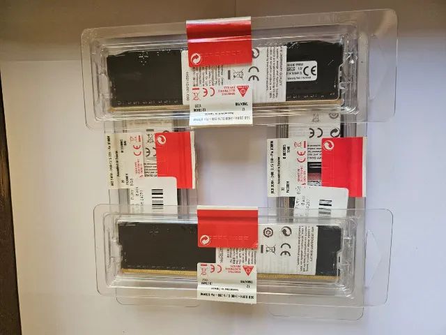 Memoria Kingston 8gb Ddr4 2400mhz Hyperx Fury Hx424c15fb2/8 - Foto 3