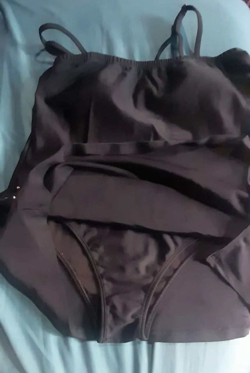 Maiô preto com detalhes em strass - Foto 3
