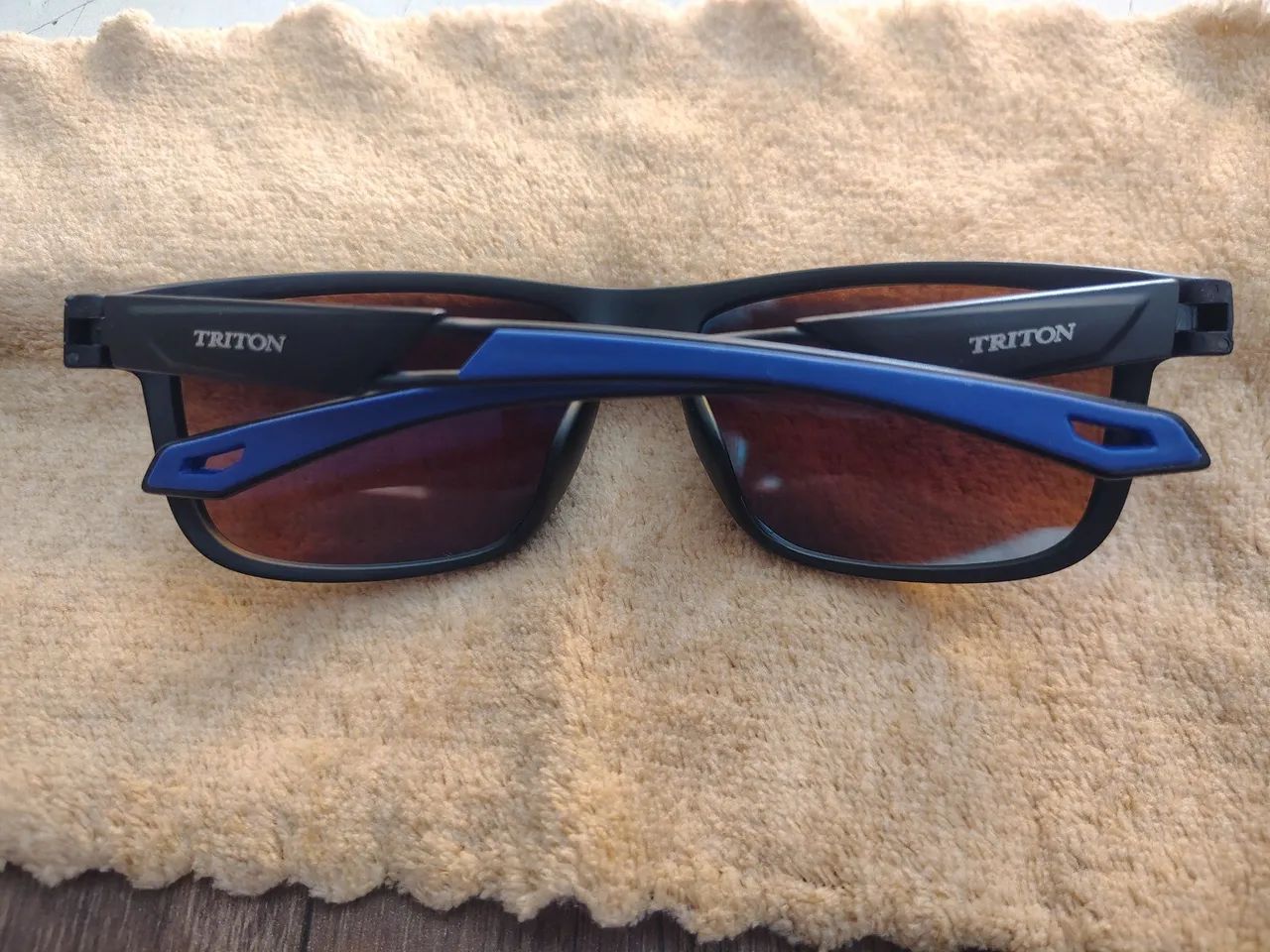 Óculos de sol Triton original  - Foto 5