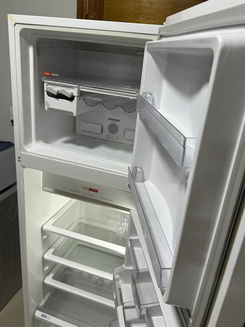 Geladeira Brastemp 400 Litros Frost Free 220v - Foto 4