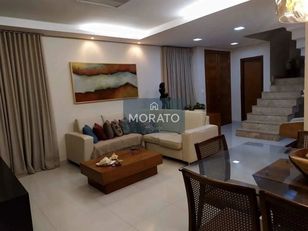 Casa em Condomínio Rosa dos Ventos com 4 Quartos, Suíte e 4 Vagas