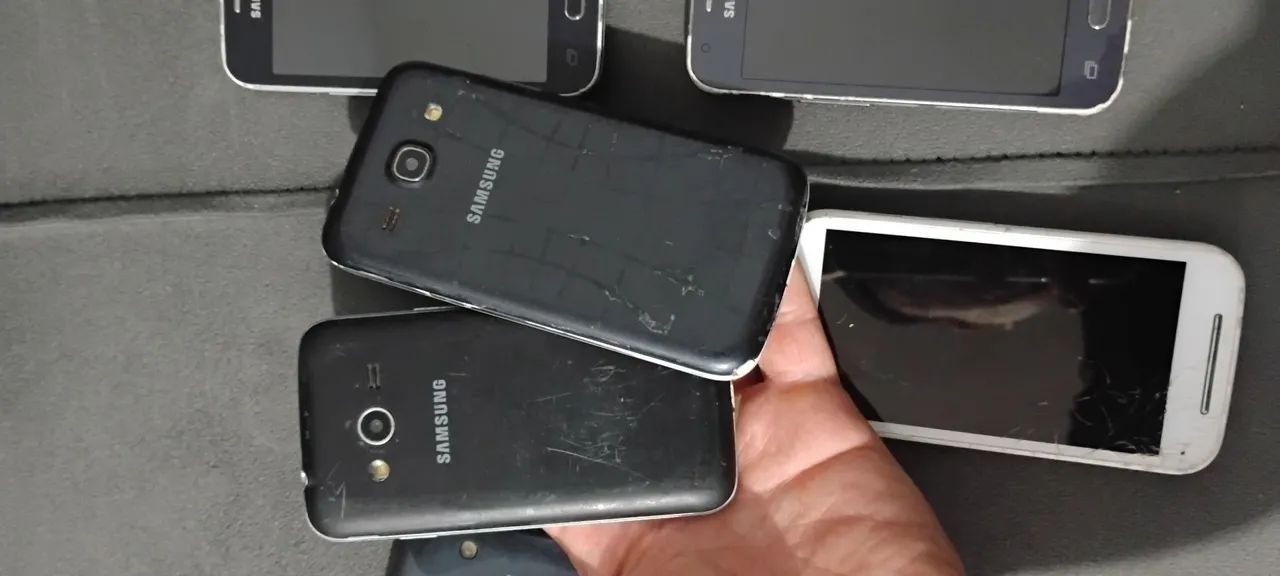 Celulares antigos (tirar peças) - Foto 5