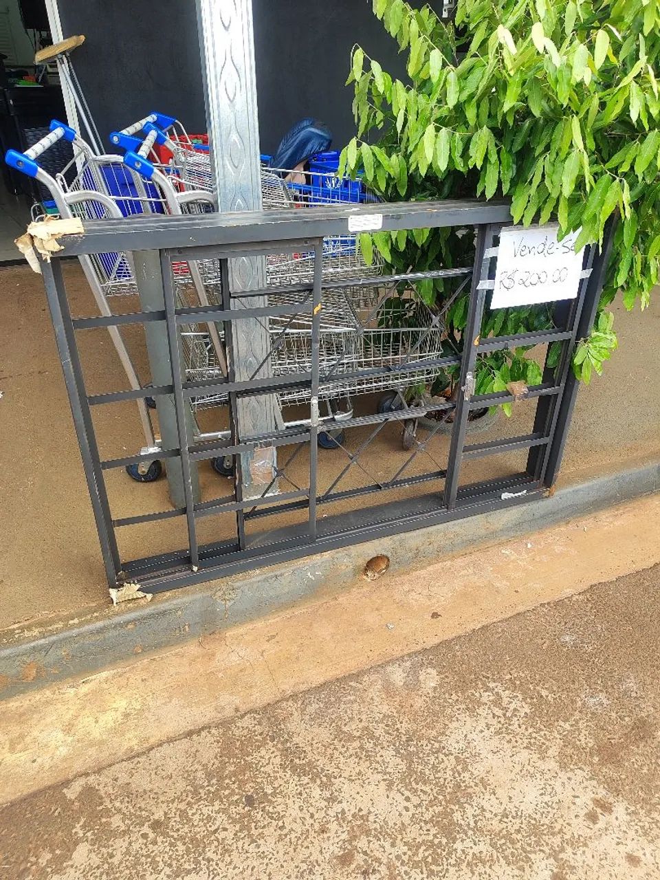 Vende-se Janela de aço 