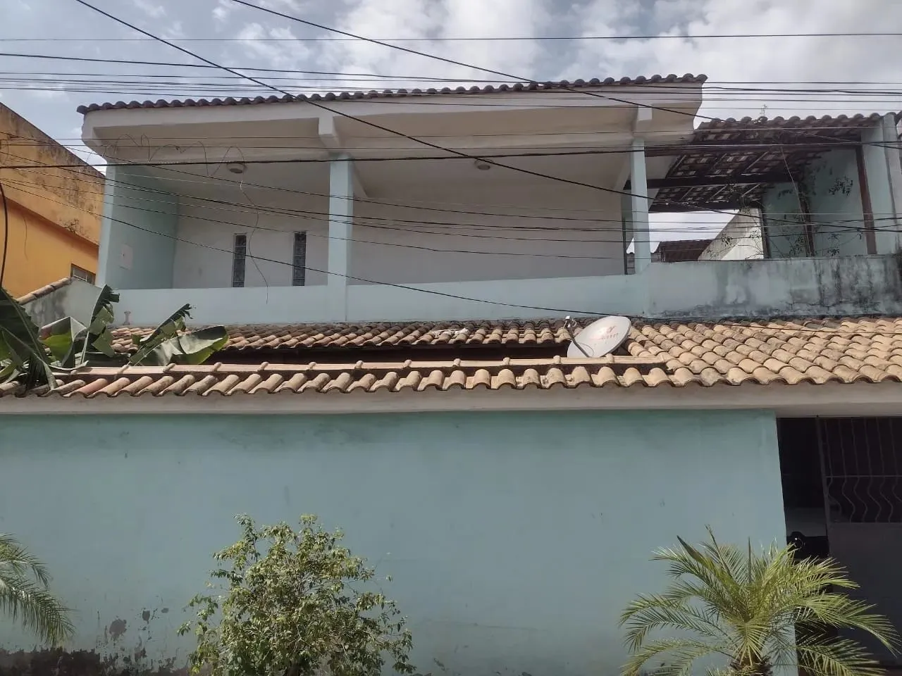 Casa para Venda em Mesquita, BNH, 3 dormitórios, 1 suíte, 2 banheiros, 1 vaga