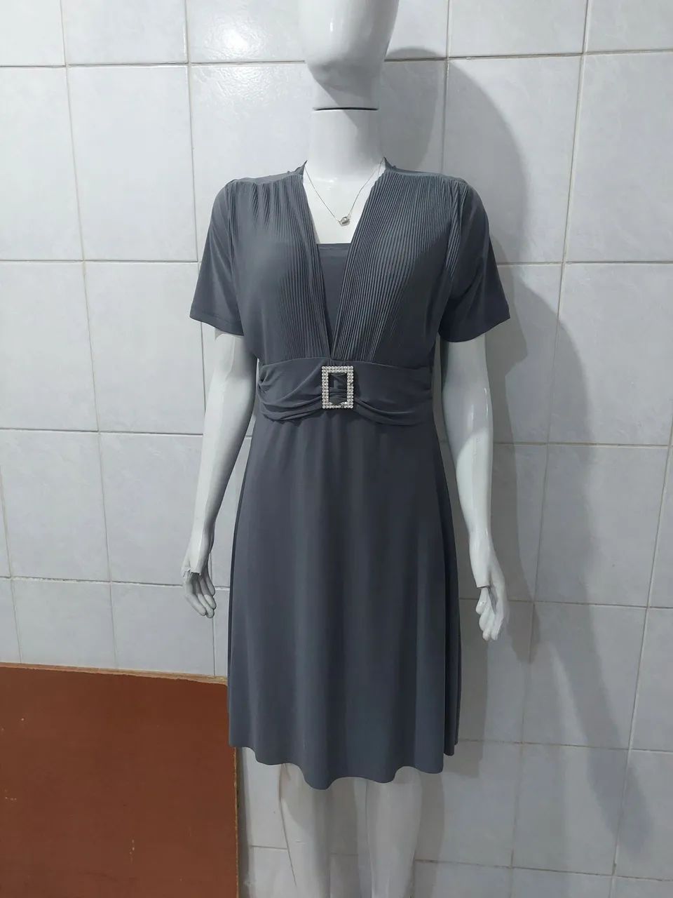 Vestido cinza - Tamanho M