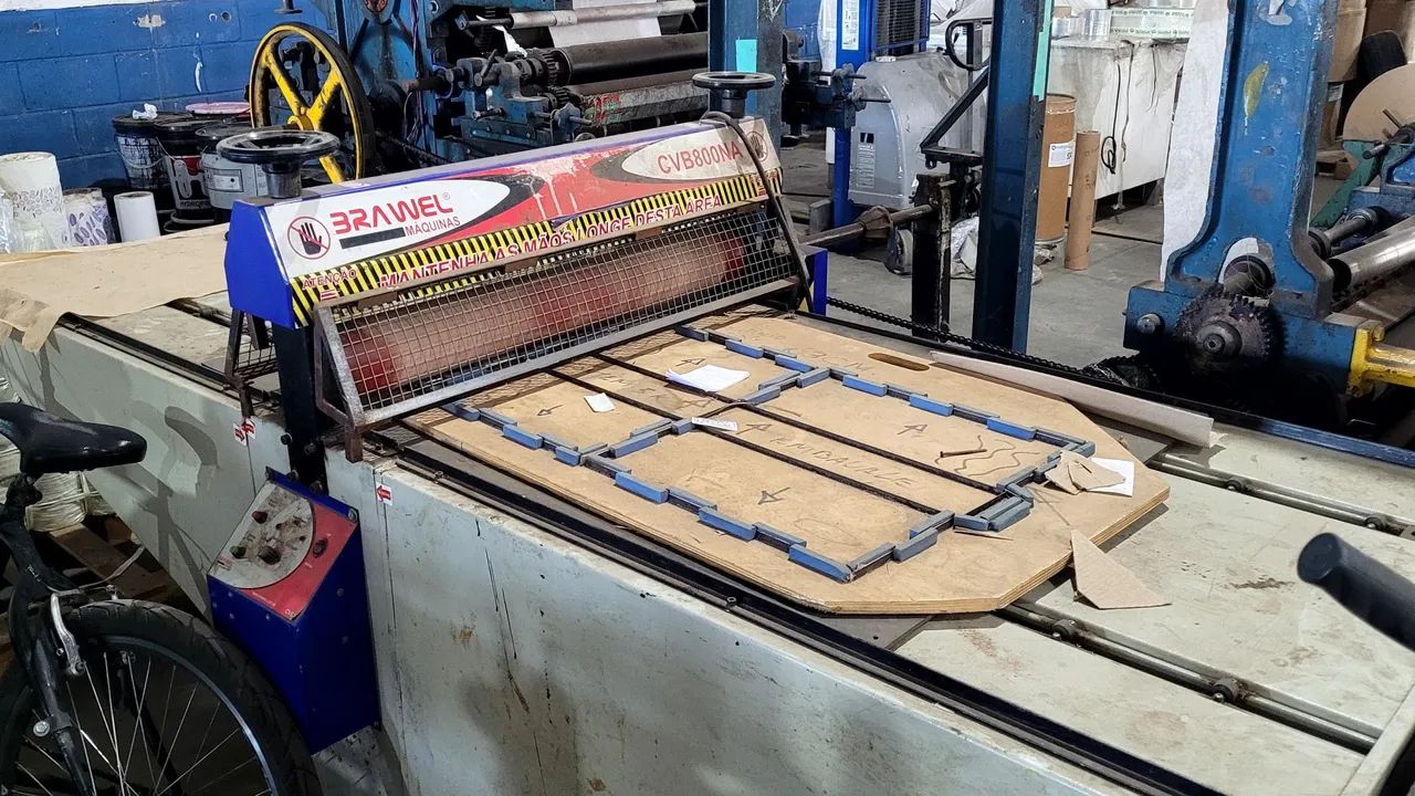 Máquina para fabricar Caixas de Papelão Completa 1 cor de Impressão  - Foto 6