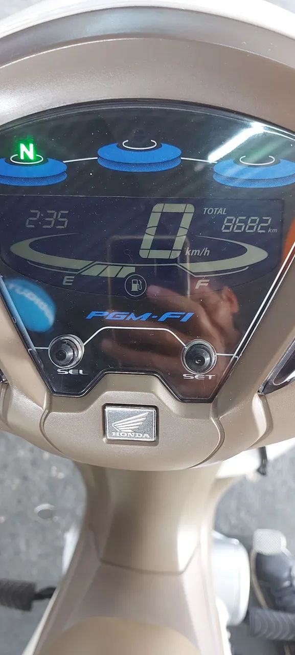 Biz 125 BRANCA CARAMELO 2023 LINDÍSSIMA $18500 LINDOMAR MOTOS  - Foto 5