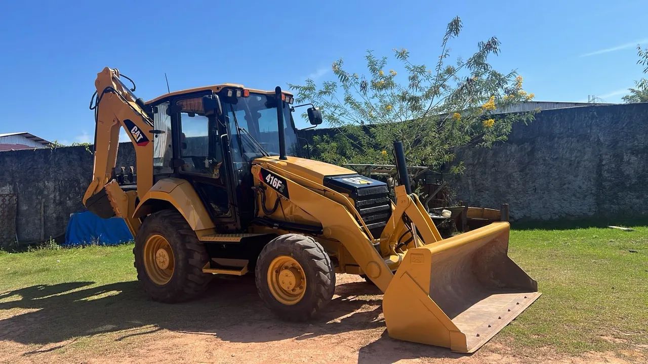 RETROESCAVADEIRA CAT416F2 - Foto 2