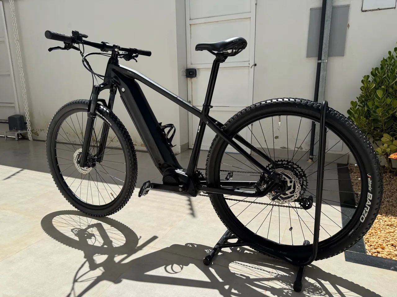 Groove E-BIKE, bicicleta muito nova.