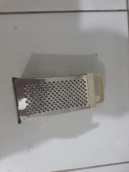 Ralador com 4 faces em Aço Inoxidável