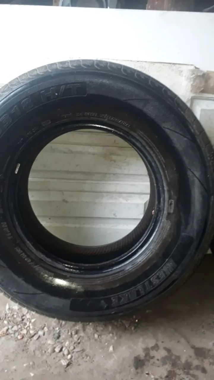 Pneus Pirelli aro 16 meia vida - Foto 2