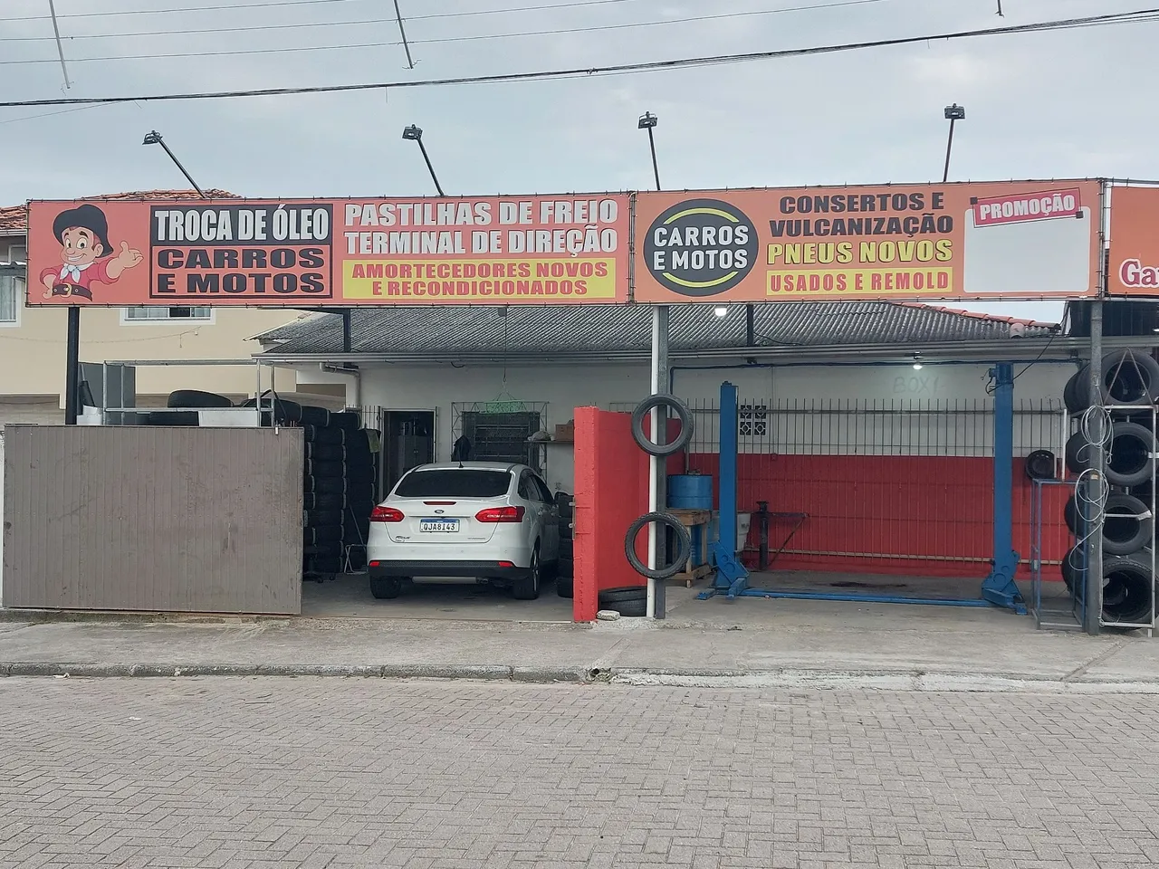 Borracharia e Mecânica carros e motos - Venda