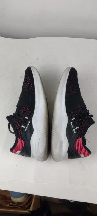 Tênis Fila Feminino Preto com Detalhes Rosa Calçados Recanto