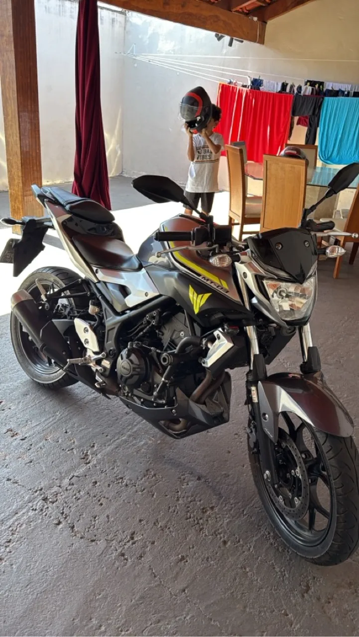Yamaha Moto Mt 03 
