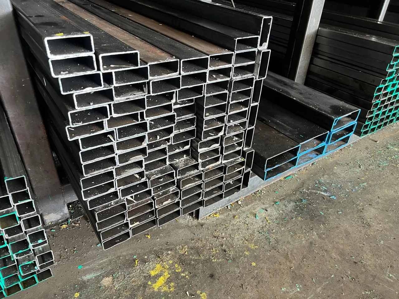 Tubos de Aço Retangulares  70x30