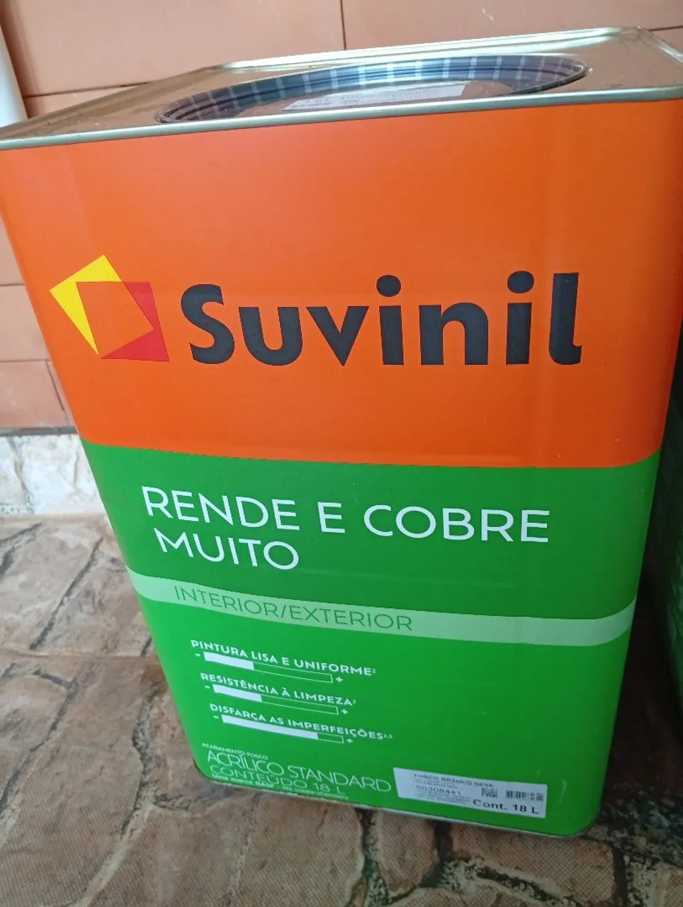Tinta Acrílica Suvinil 18L - Rende e Cobre Muito