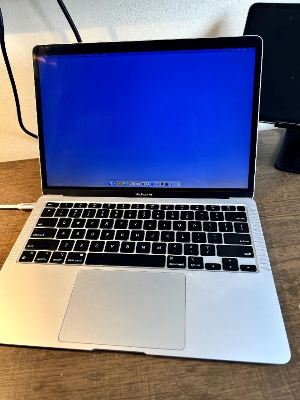 r*y様 【美品】MacBook Air M1 Macbook Air M1 8GB 256GB SSD Tela 133 Gold 2020