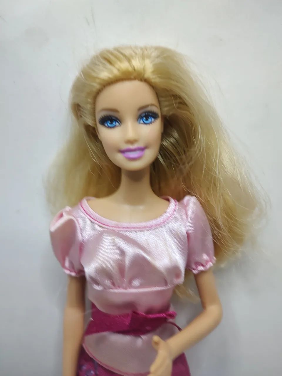 Boneca Barbie com roupa estilosa cxB03 - Foto 2