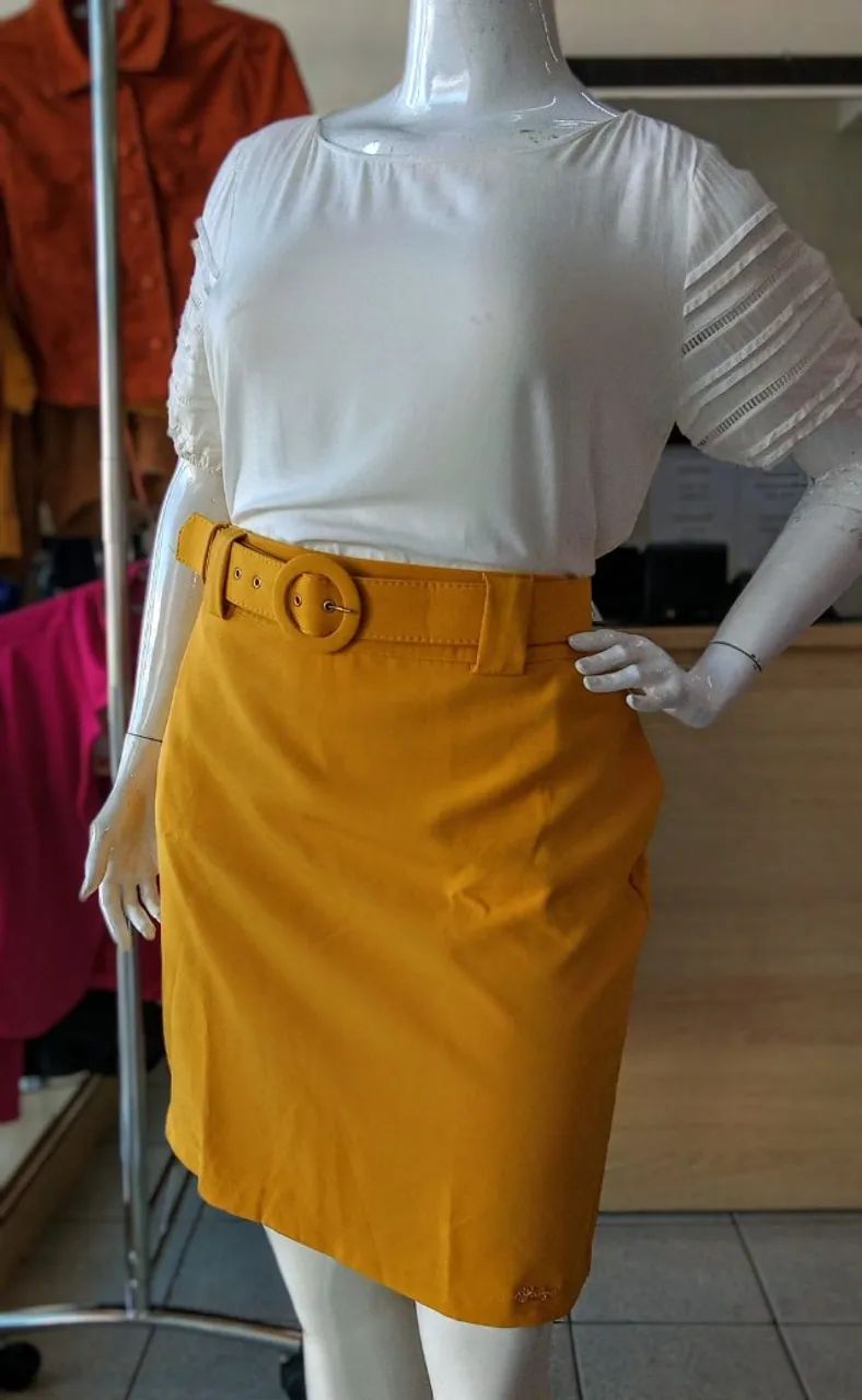 conjunto social blusa e saia com cinto 