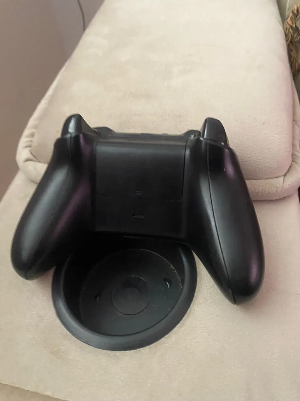 Xbox one x com 1 controle.