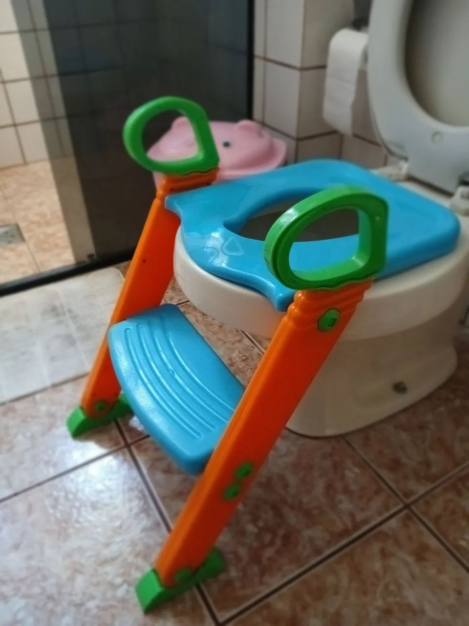 Assento Redutor Infantil com Degrau