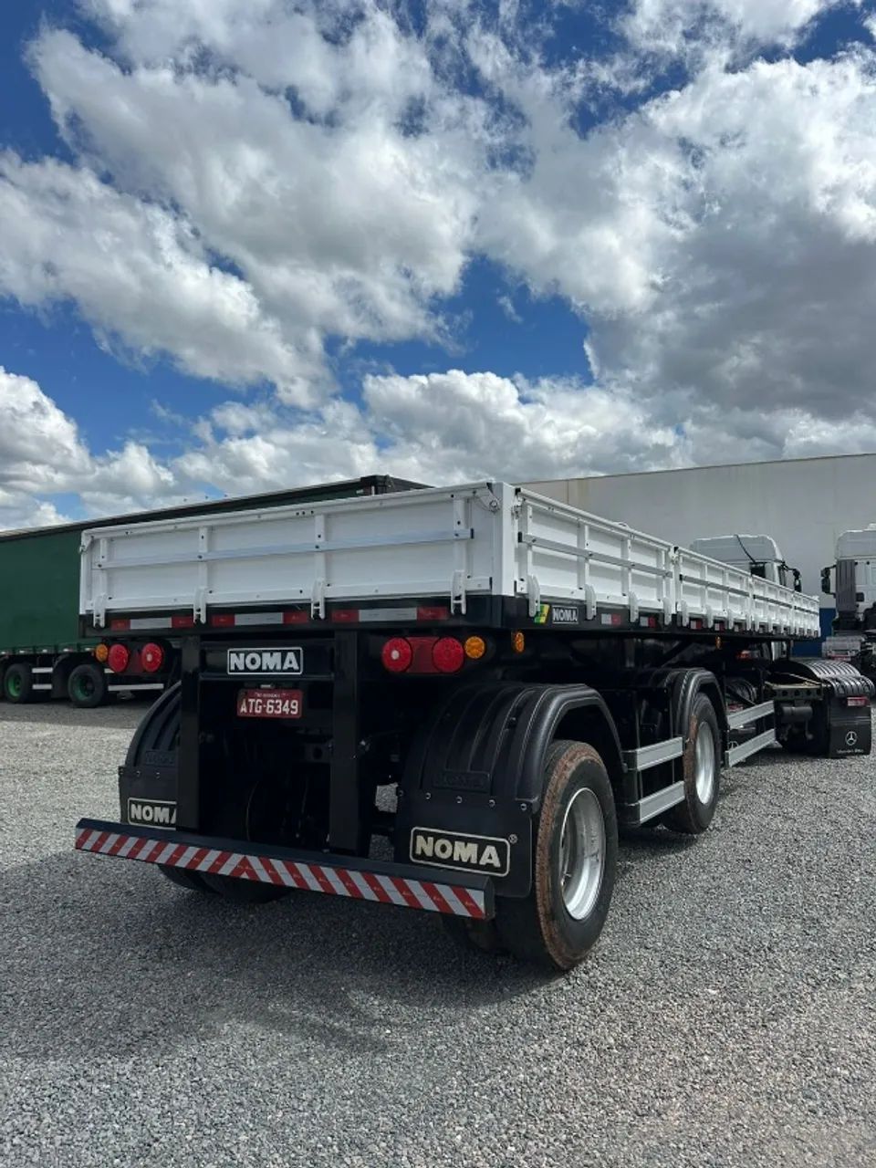 Carreta Bug NOMA 2 eixos - 2010 - Foto 6