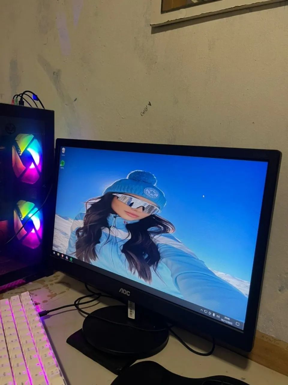 Monitor AOC 18.5 inches64318043643011123