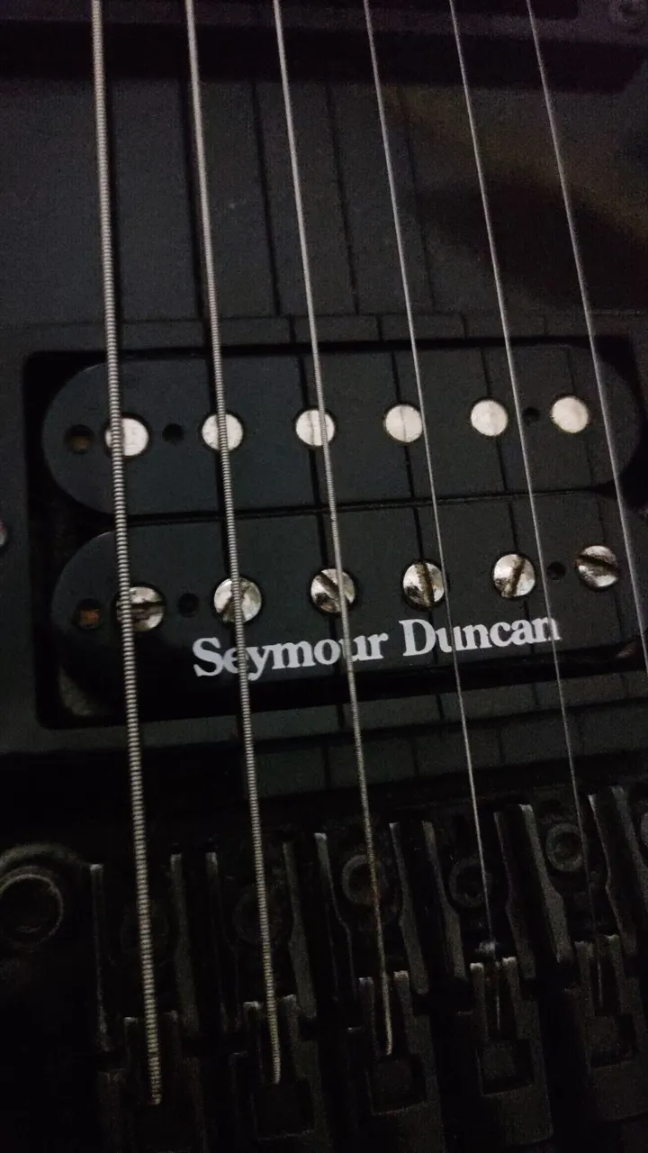 Seymour Duncan JB Sh-4 barato para sair logo