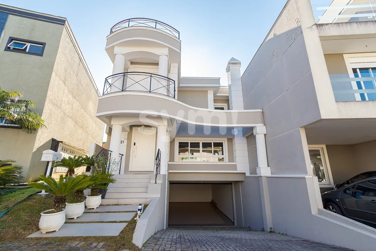 Casa Condomínio 3 Suítes - Bairro Alto