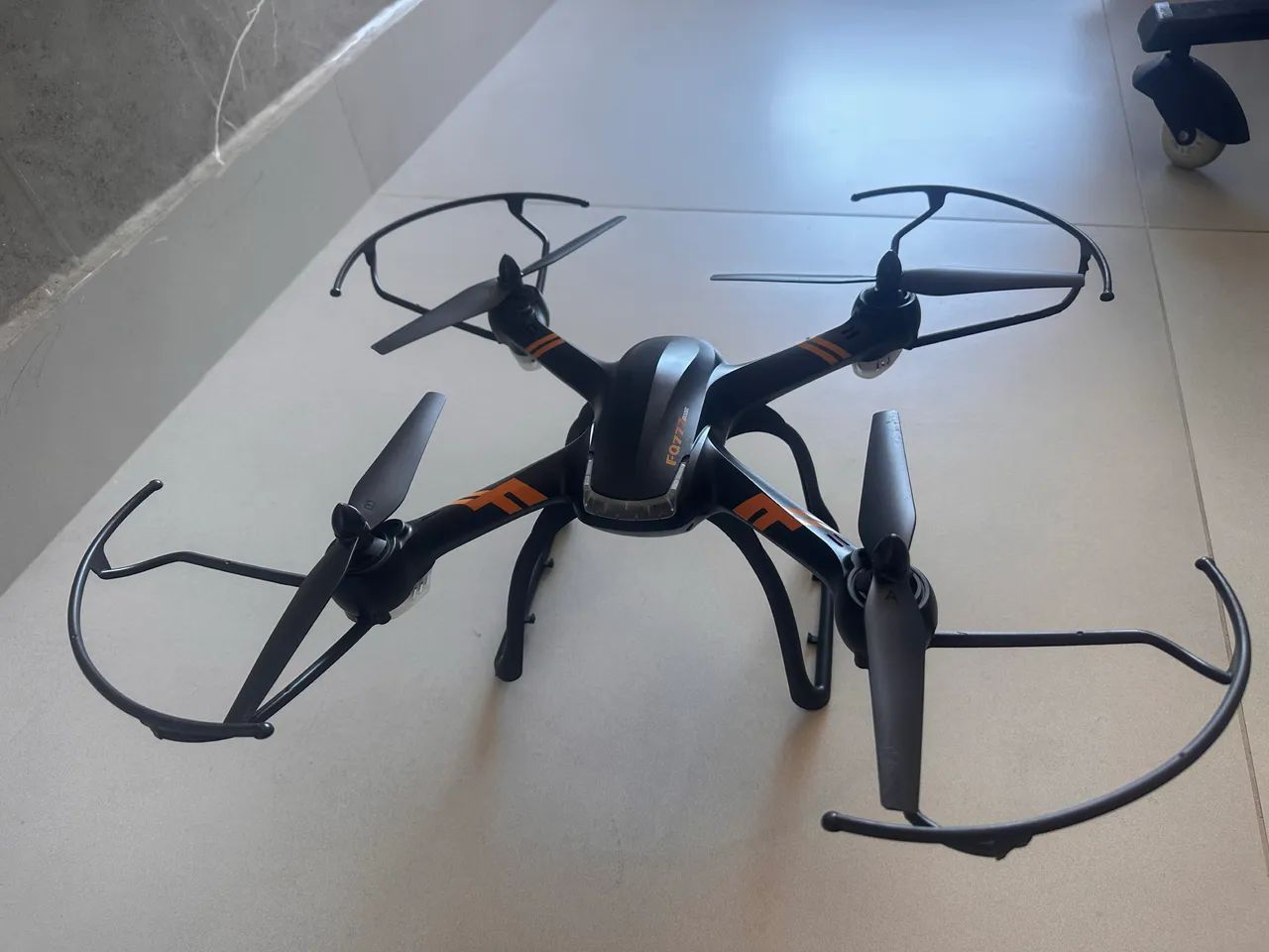 Drone FQ 777 Grande porte 