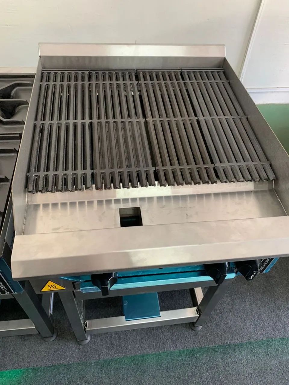 Churrasqueira a Gás Profissional - Venâncio - Foto 2