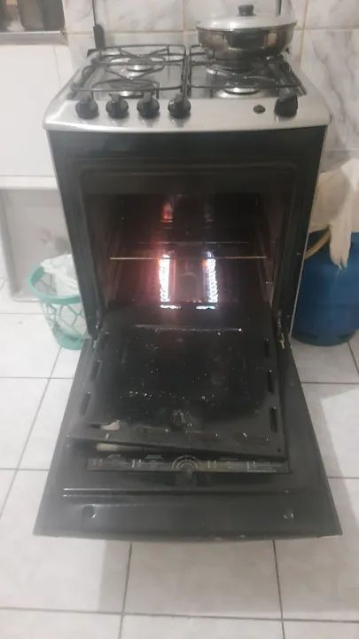 Fogao inox 4 boca com bujao meio - Foto 2