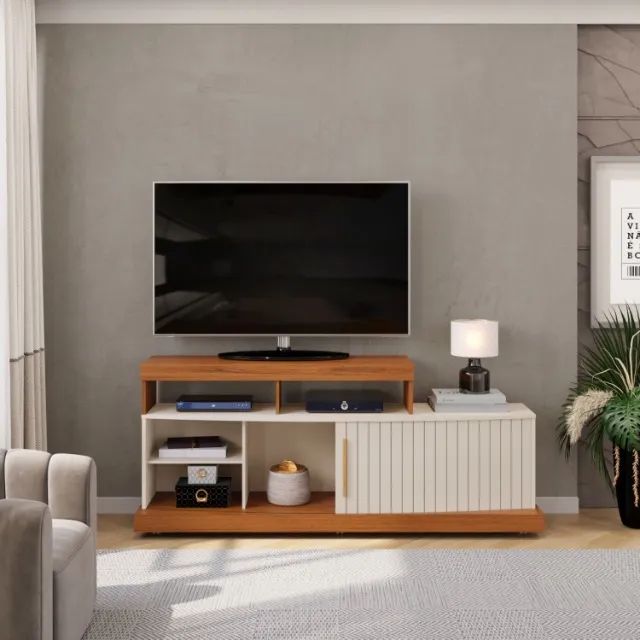 RACK COM RODINHAS PARA TV'S ATÉ 47"