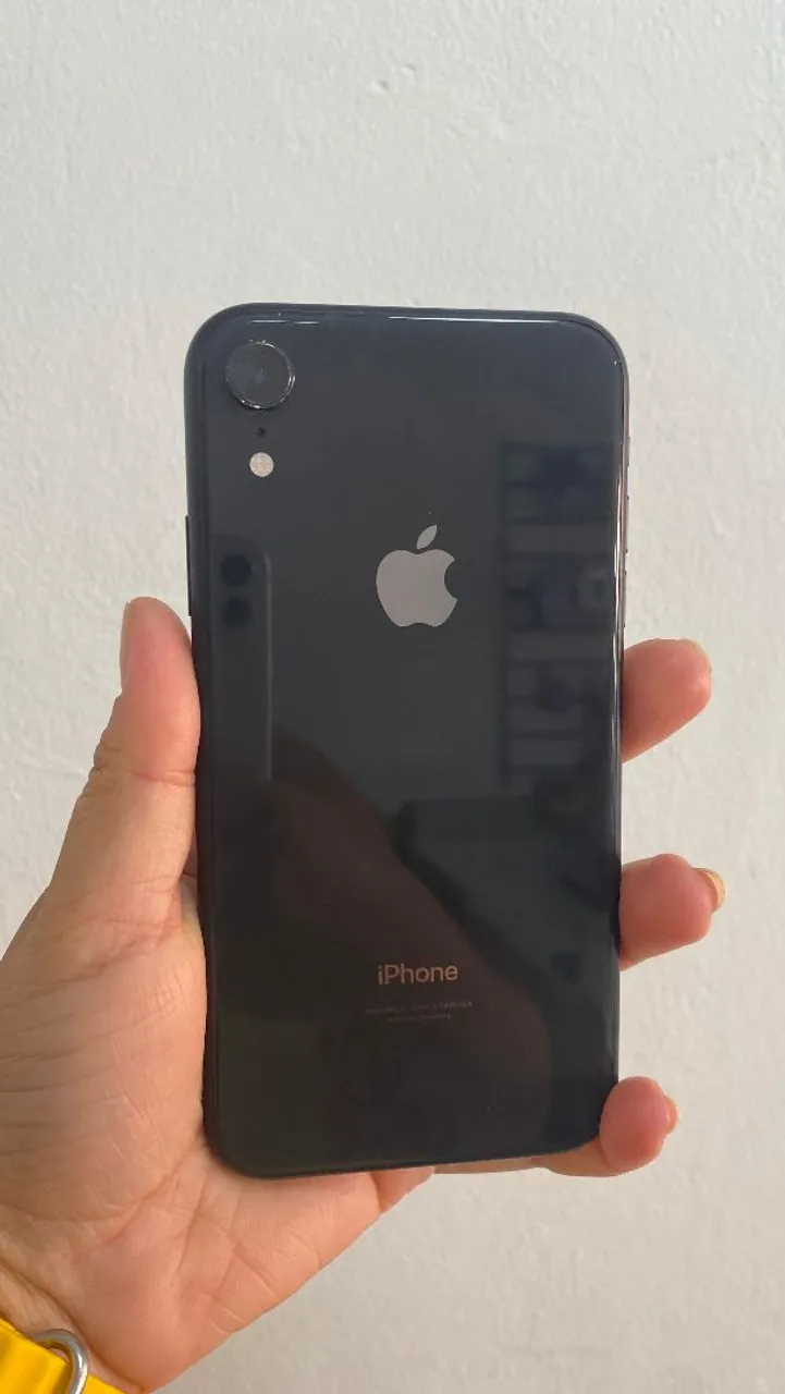 IPHONE XR