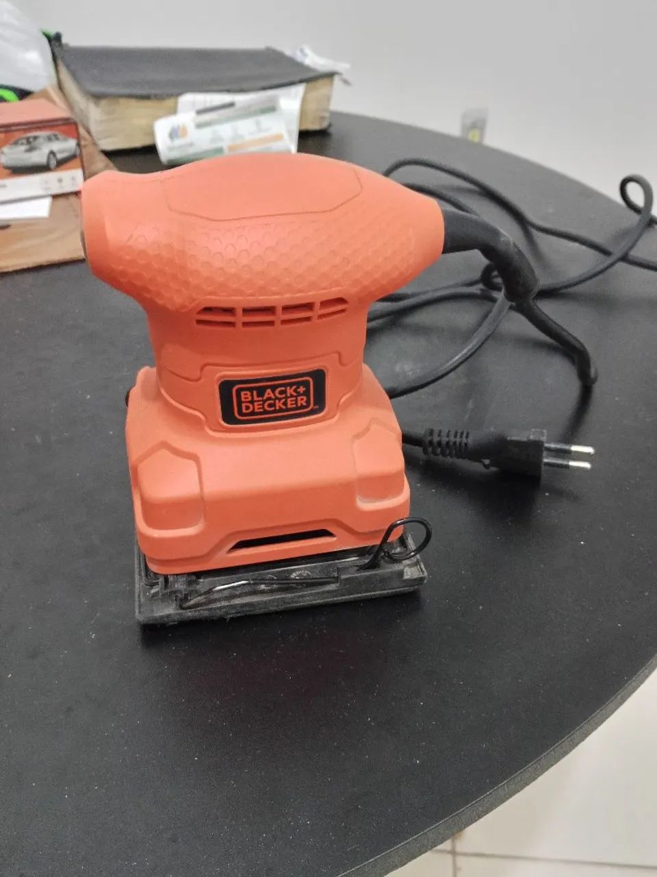 Lixadeira Orbital Black+Decker