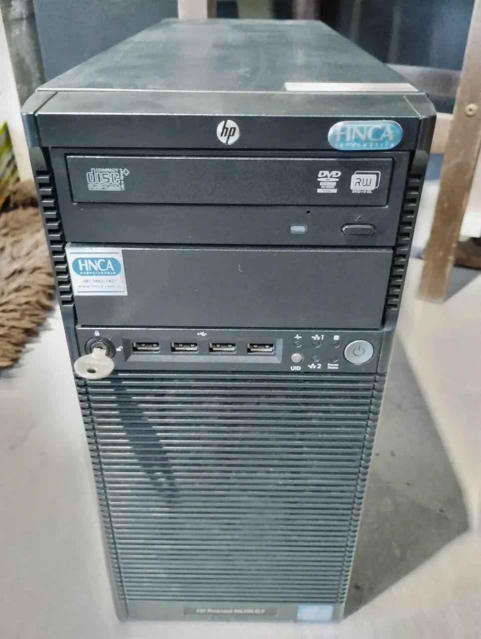 Servidor HP Proliant ML110G7