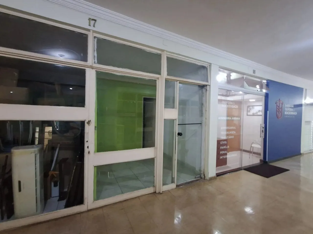 Galeria para aluguel tem 20 metros quadrados em Taguatinga Sul - Brasília - DF