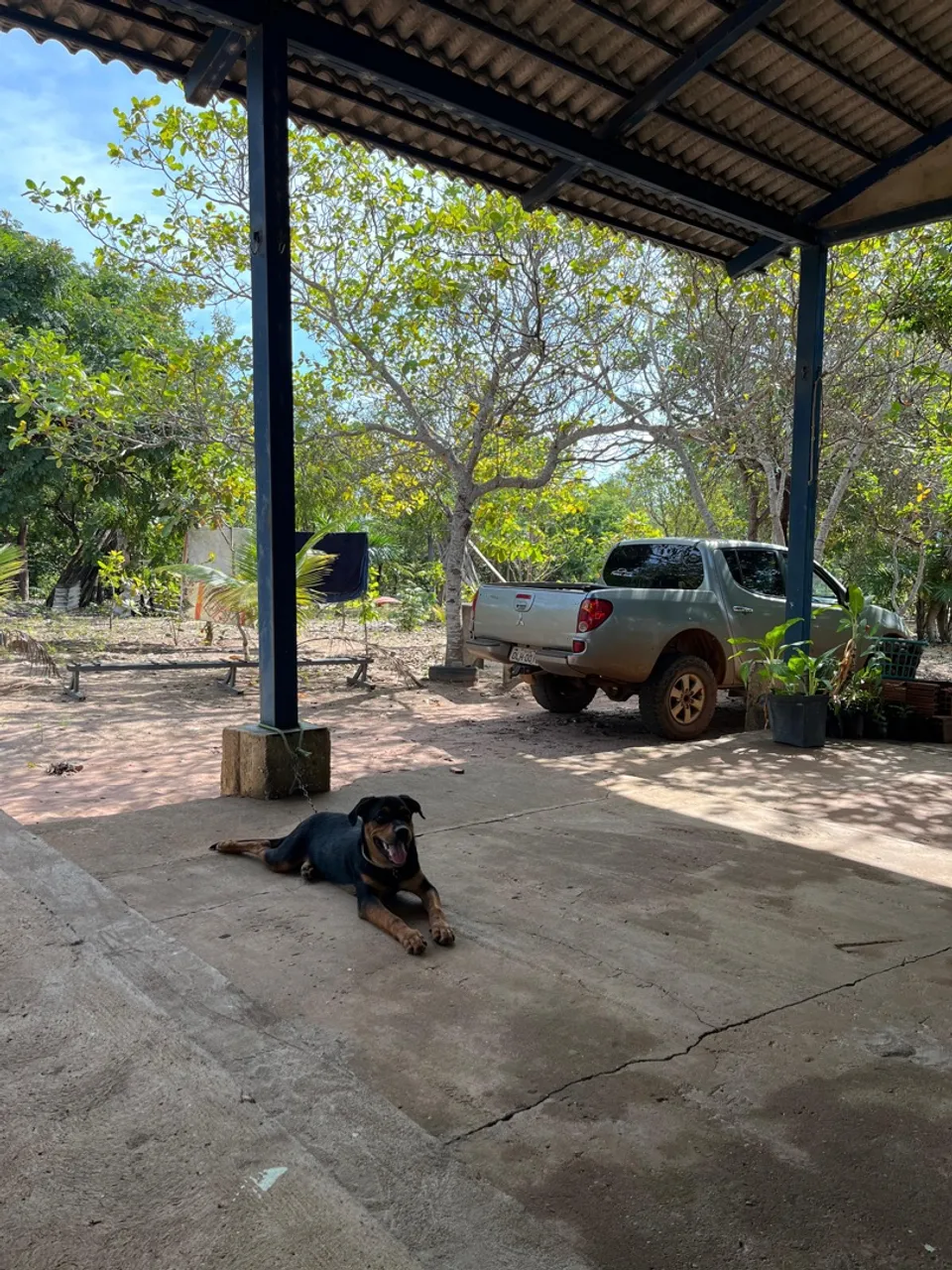 Chácara beira lago próximo a praia do prata