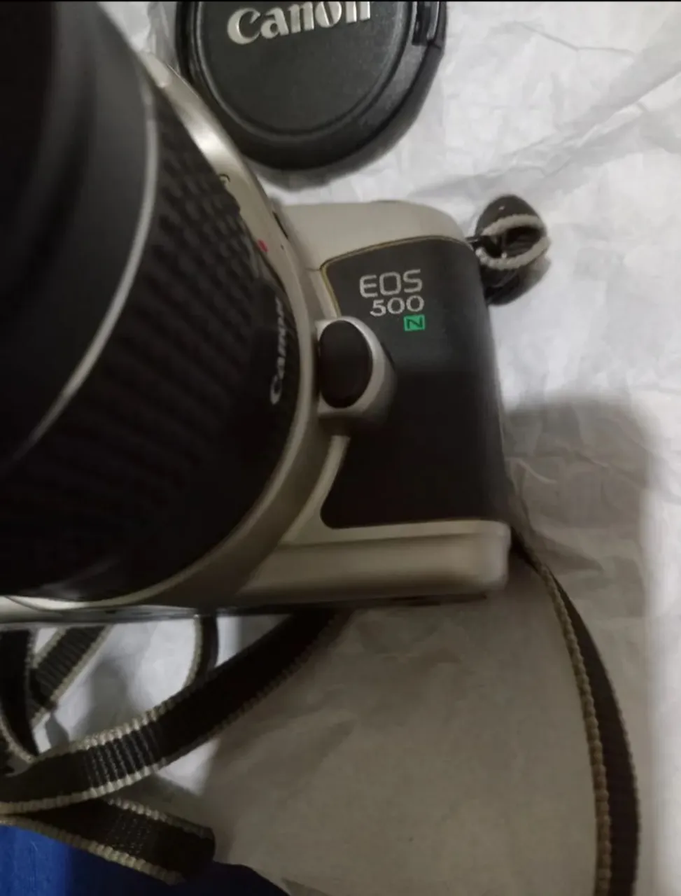 Canon EOS 500N - Câmera Analógica em Ótimo Estado!