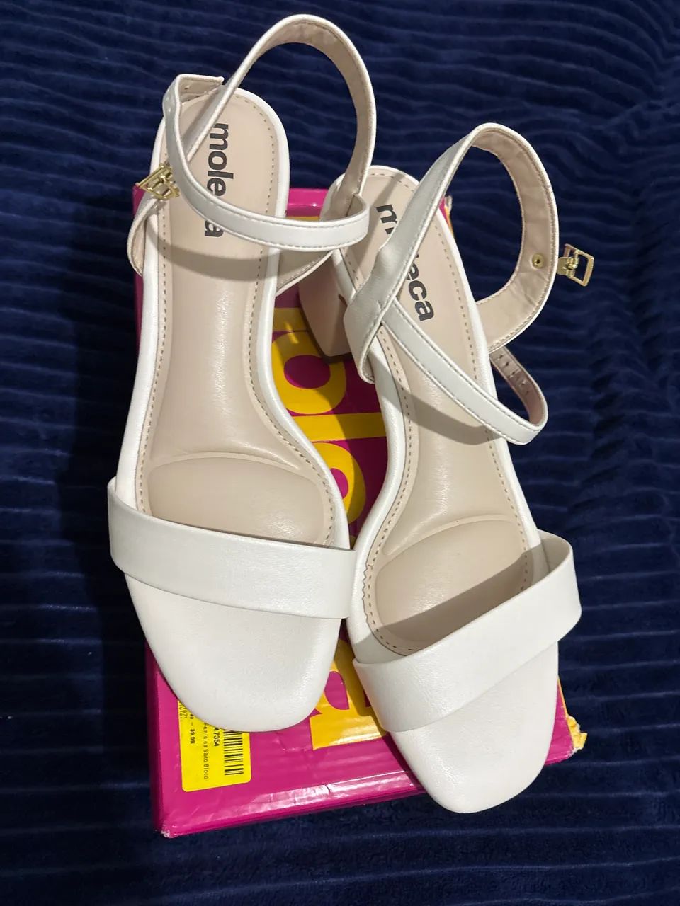 Sandália Moleca NOVA