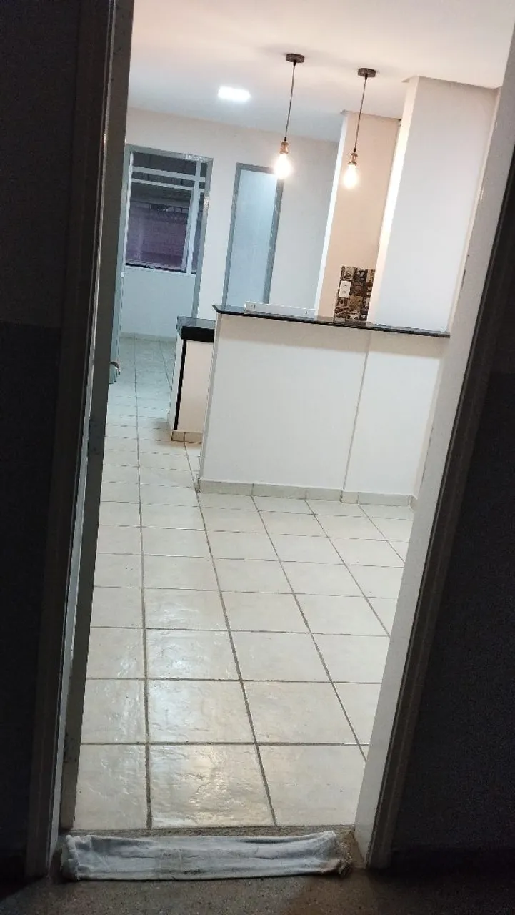 Alugo apartamento de 01 quarto, no Riacho Fundo I