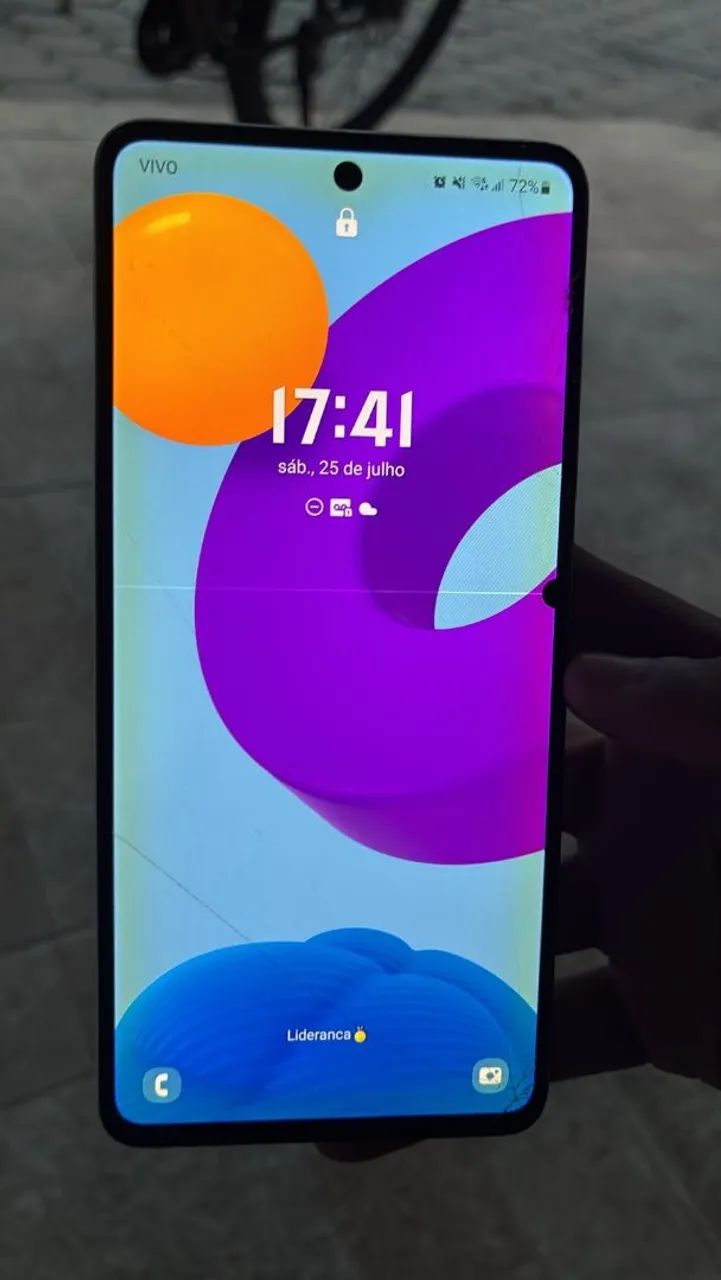 M52 128gb 