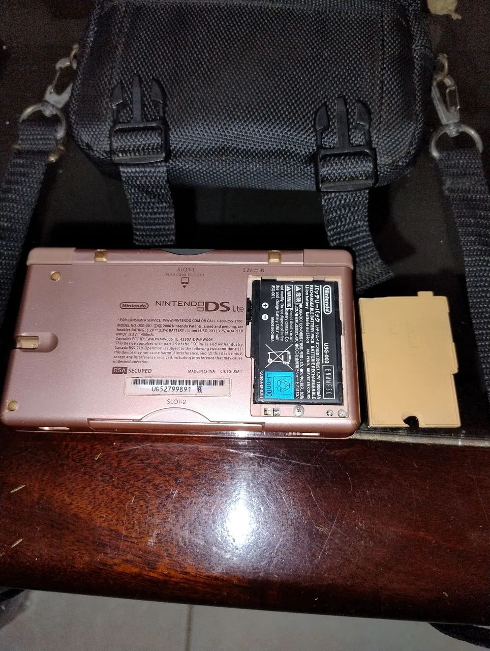 Nintendo DS lite rose defeito  - Foto 4