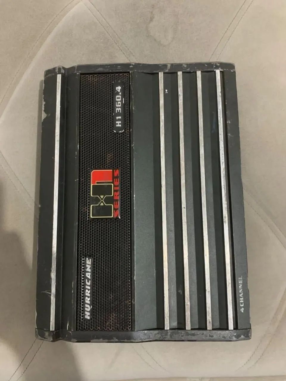 Módulo de Som Hurricane H1 360.4 1440w 