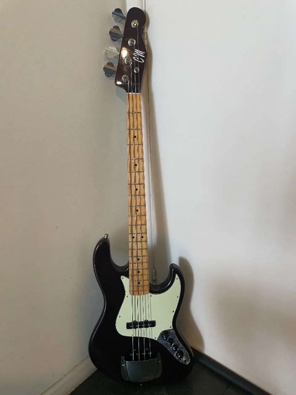 Baixo de luthier. Oportunidade! - Foto 2
