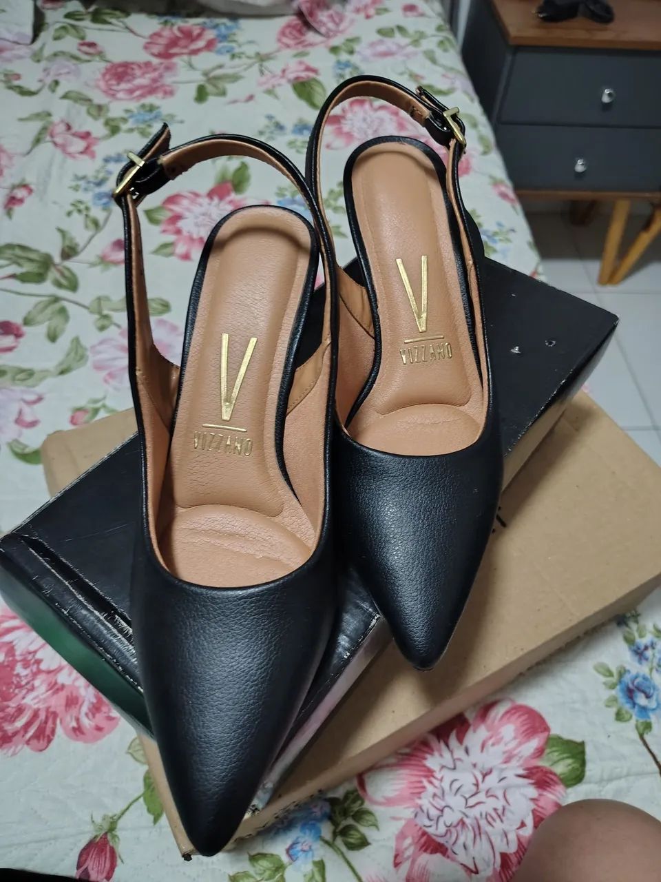 Sandália scarpin Vizzano preto 33 - Foto 2